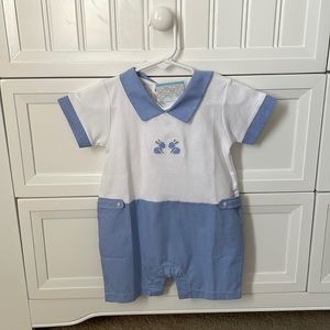 Kissy kissy bunny romper